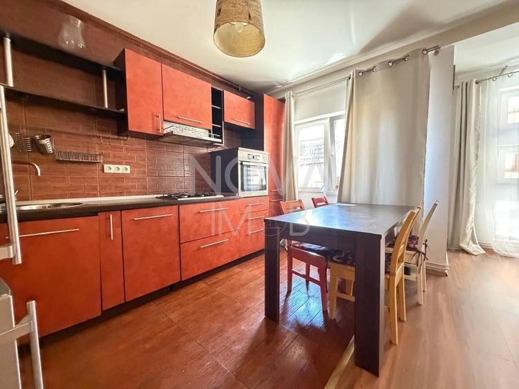Apartament cu 3 camere decomandat în Ștefan cel Mare