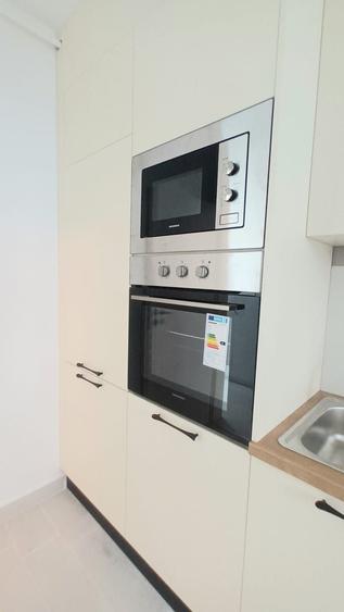 Garsonieră decomandată în Uverturii
