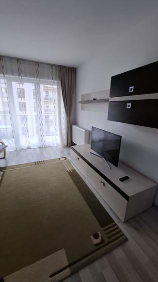 Garsonieră decomandată în Central