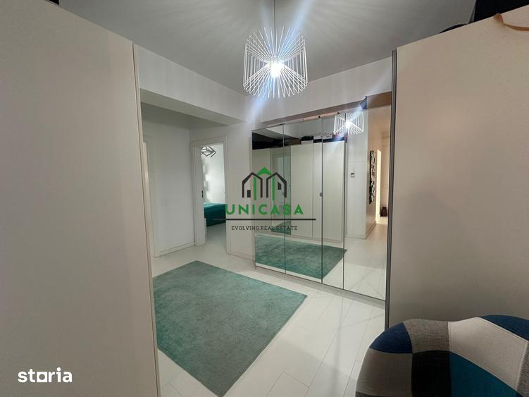 Apartament cu 4 camere în 1 Mai