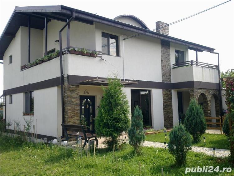 Casă cu 4 camere cu Teren 1000 Mp în Răcari