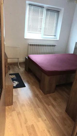 Apartament cu 3 camere decomandat, mobilat în C5