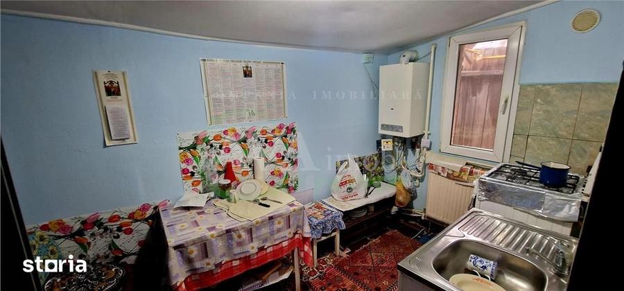 Casa batraneasca renovata , 84 mp, teren 500 mp, zona Serbanesti - 1