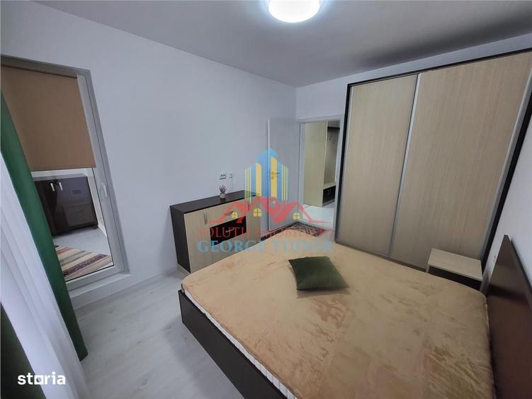 Apartament cu 2 camere semidecomandat în Roșu