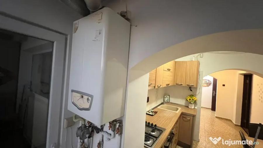 Apartament cu 2 camere decomandat în Exterior Vest