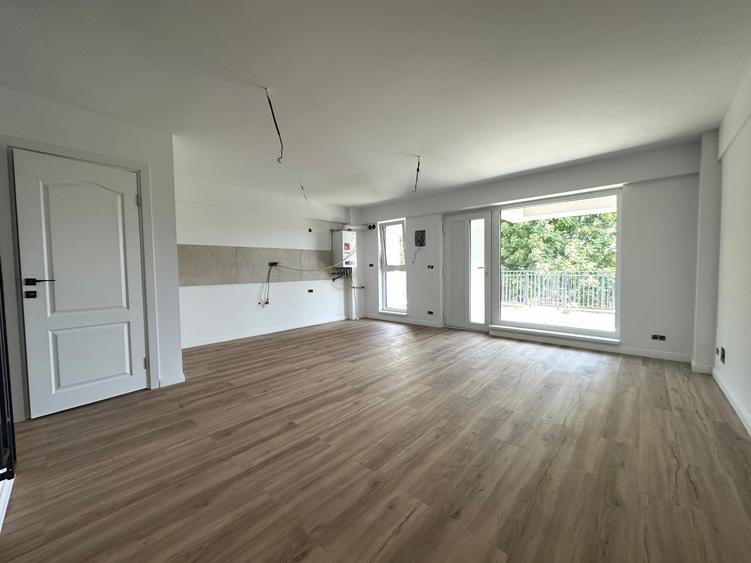 Apartament cu 3 camere decomandat în Popas Păcurari