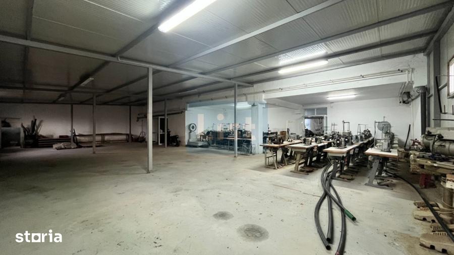 Casă cu Teren 3883 Mp în Central