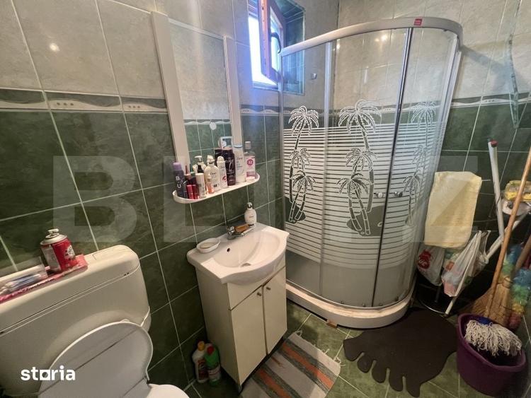 Casă cu 4 camere cu Teren 980 Mp în Central