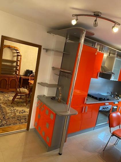 Apartament cu 3 camere decomandat în Nord