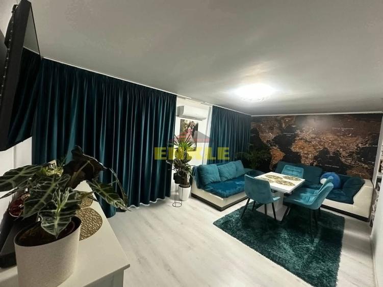 Apartament cu 2 camere decomandat în Central