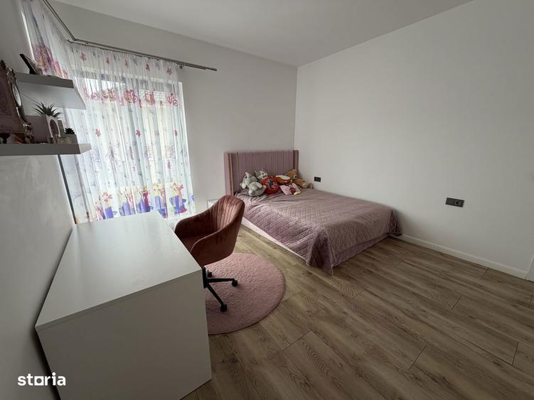 Casă cu 3 camere cu Teren 498 Mp în Unirea