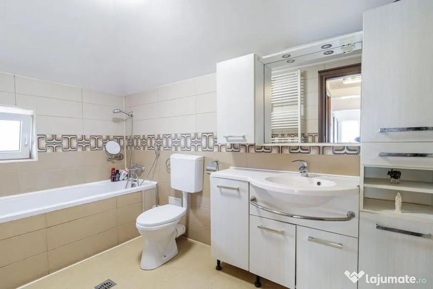 Casă cu 5 camere cu Teren 2253 Mp în Tâncăbești