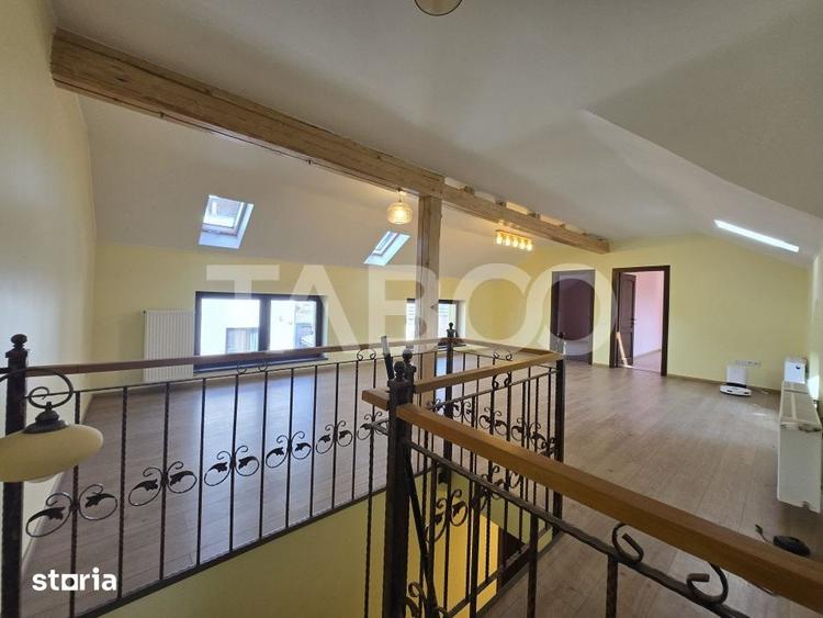 Casă cu 5 camere cu Teren 320 Mp în Tineretului