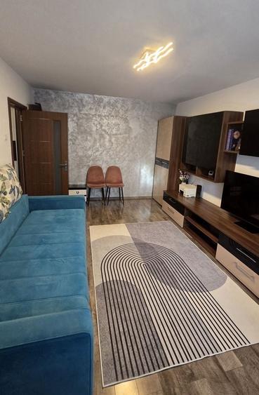 Apartament cu 2 camere decomandat, mobilat în Drumul Taberei