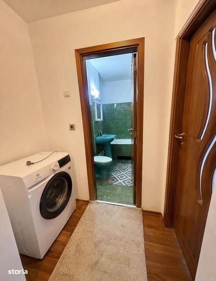 Apartament cu 2 camere decomandat în Lipovei