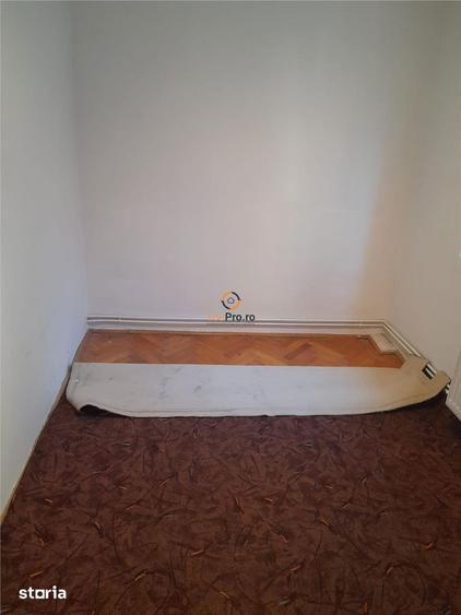 Apartament cu 3 camere în Circumvalațiunii