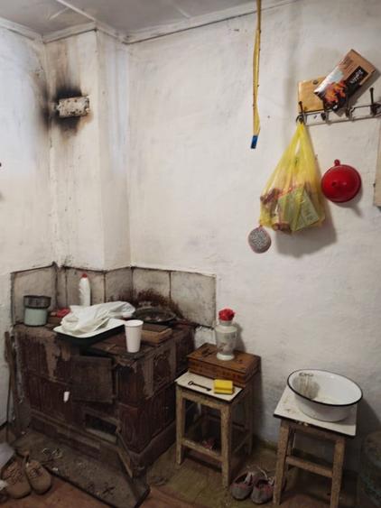 Casă cu 2 camere cu Teren 900 Mp în Brăgăreasa