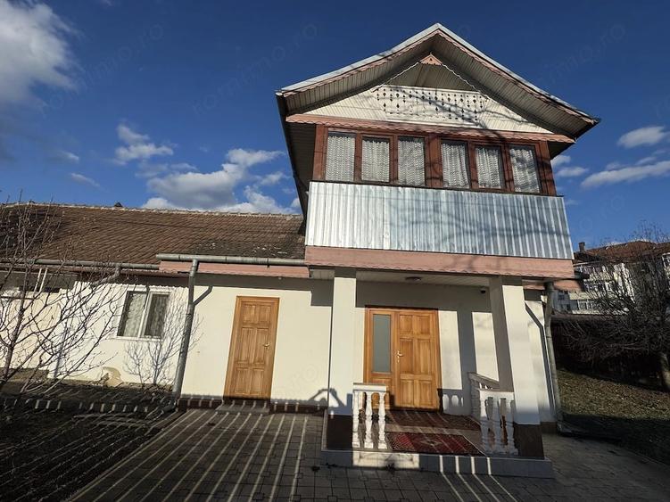 Teren de 2000 mp, în Coman