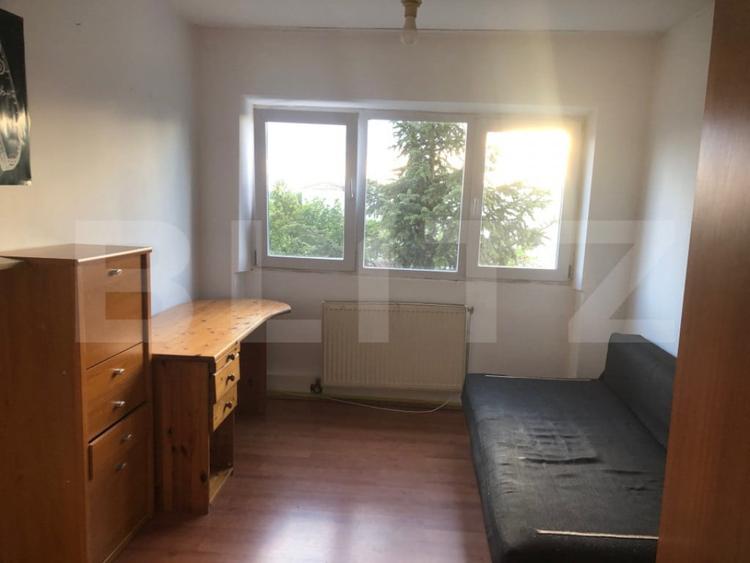 Apartament 3 camere decomandat , 70 mp. , bloc cu lift , zon - 7