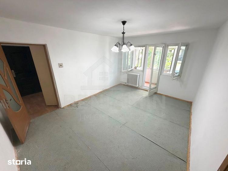 Apartament cu 2 camere în Craiovița Nouă