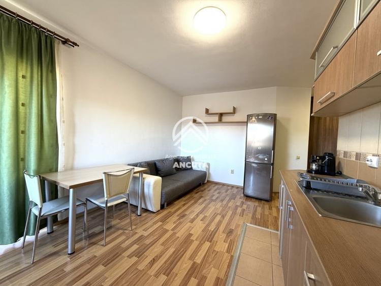 Apartament cu 2 camere semidecomandat în Florești