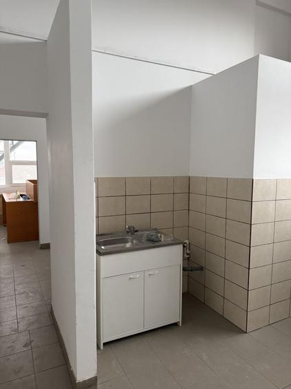 Spațiu comercial, de 140 mp, în Agigea