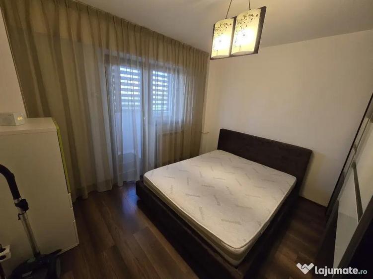 Apartament cu 2 camere decomandat, mobilat în P-ța Muncii