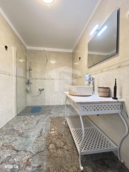 Casă cu Teren 608 Mp în Limanu