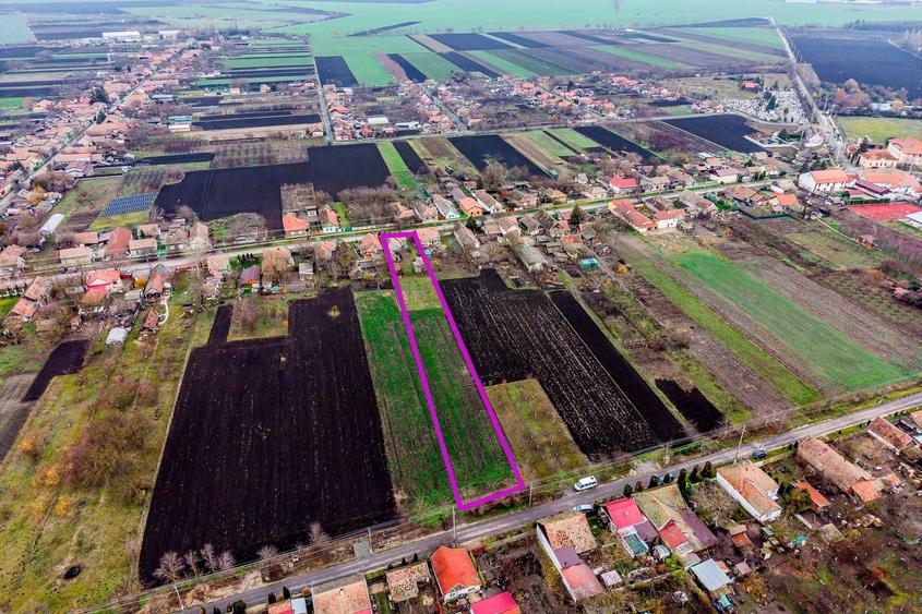 Casă individuală cu 3 camere cu Canalizare în Dorobanți