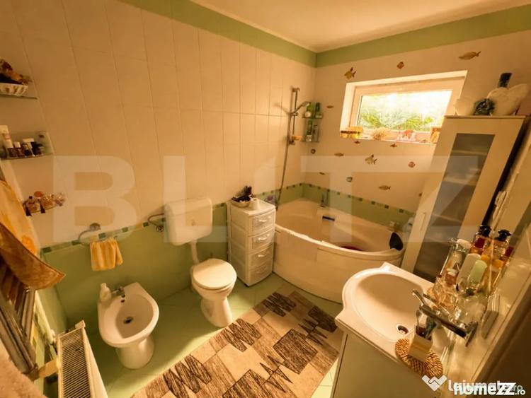 Casă cu 4 camere cu Teren 10 Mp în Central