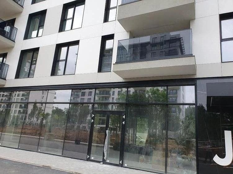 Apartament cu 2 camere decomandat în Aviației