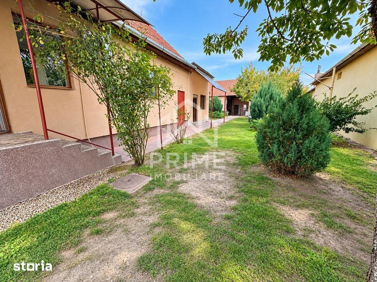 Casă cu 3 camere cu Teren 2084 Mp în Sântimbru