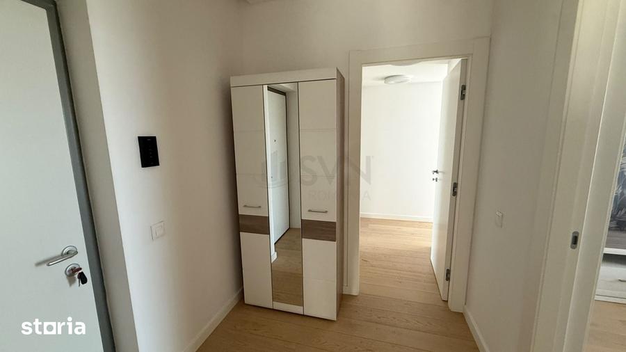 Apartament cu 4 camere decomandat în Pipera