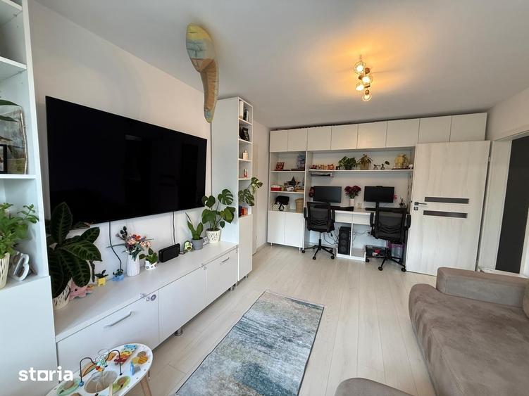 Apartament cu 2 camere decomandat în Astra