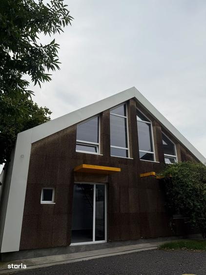 Spațiu comercial, de 250 mp, în Băneasa