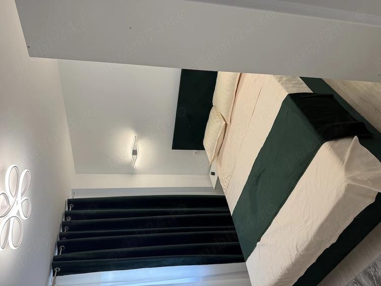Apartament cu 4 camere decomandat în Central