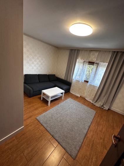 Apartament cu 2 camere decomandat în Mogoșoaia