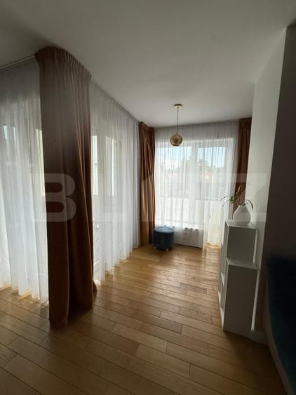 Apartament cu 2 camere semidecomandat, mobilat în Central
