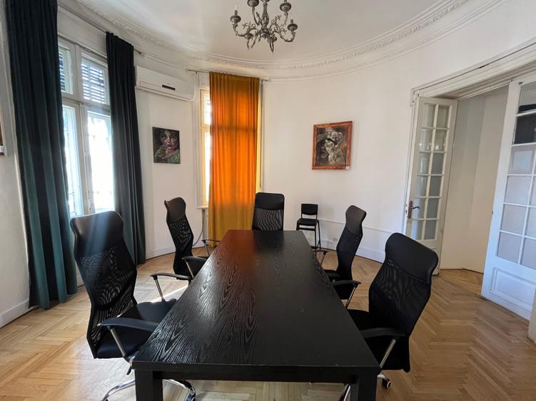 Birou, de 32 mp, în Dacia