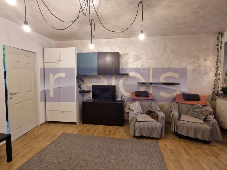 Garsonieră decomandată, mobilată în Dristor