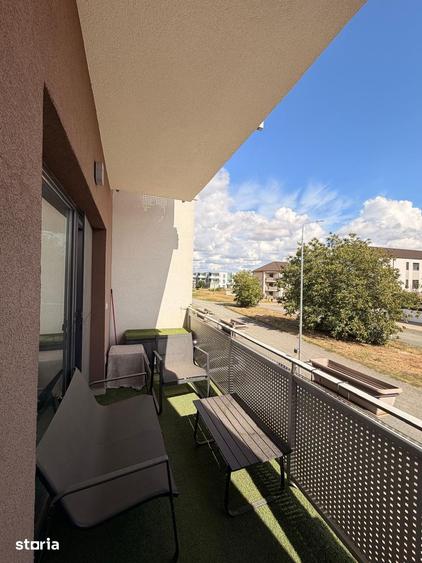 Apartament cu 3 camere în Dumbrăvița