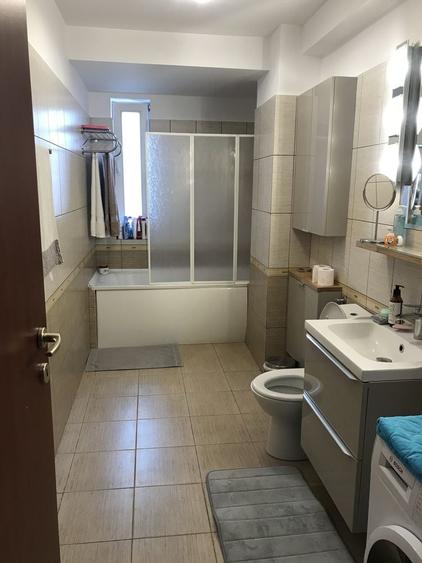 Inchiriez apartament 2 camere central cu parcare acoperita - 13