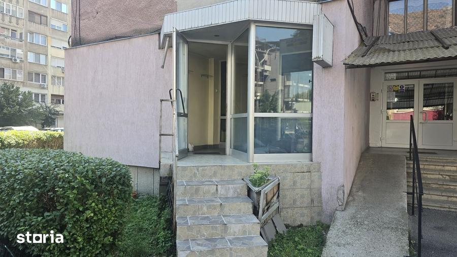 Vand spatiu comercial in Deva, zona ultracentrala ( I. Maniu), - 5