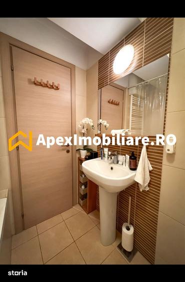 Garsonieră decomandată, mobilată în Vitan