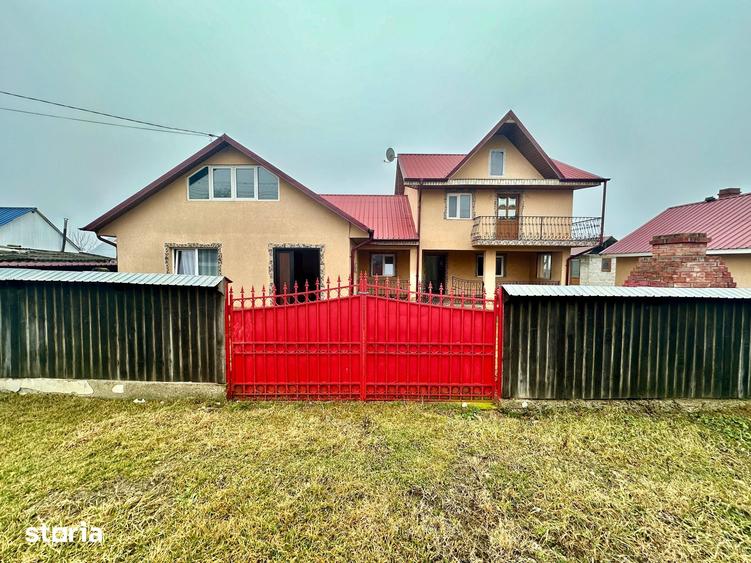 Casă cu 6 camere cu Teren 997 Mp în Filipești