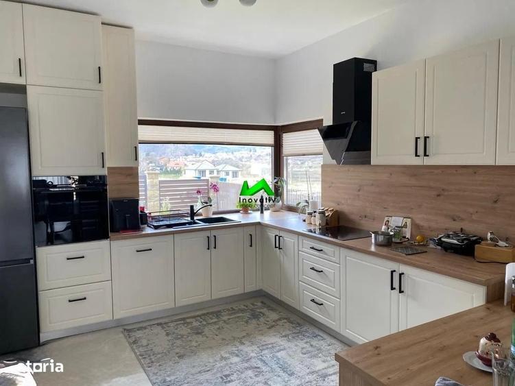 Casă cu 4 camere cu Teren 413 Mp în Cisnădioara