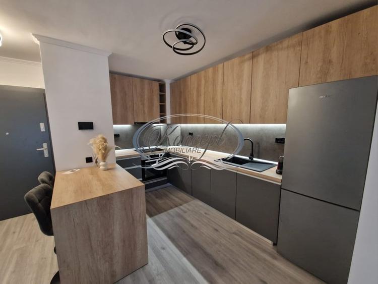 Apartament cu 2 camere semidecomandat, mobilat în Iris