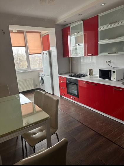 Apartament cu 2 camere decomandat în 1 Decembrie 1918
