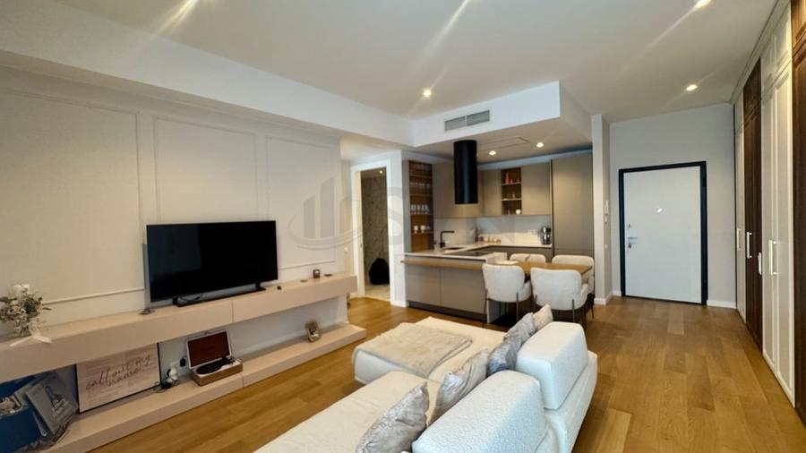 Apartament cu 2 camere semidecomandat, mobilat în Barbu Văcărescu