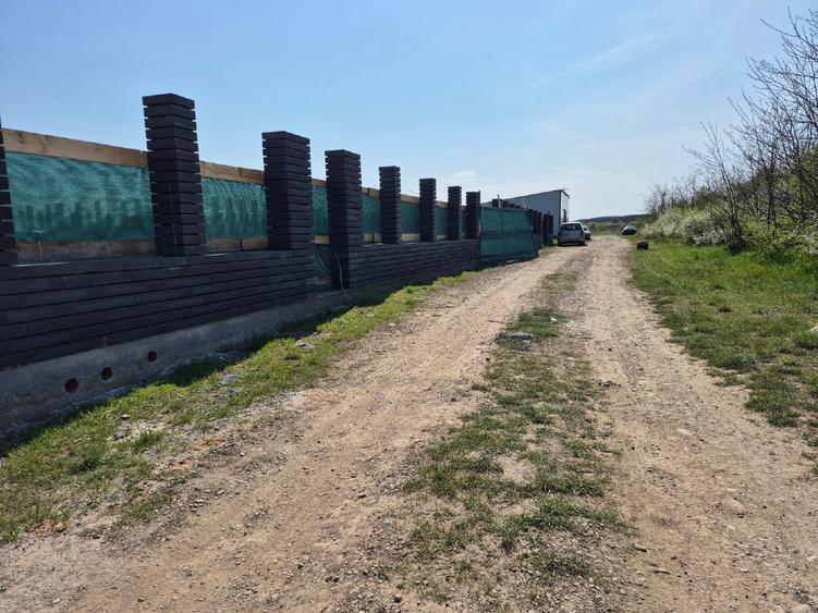 Vanzare teren Balotesti,apropiere Dn1 si sens giratoriu, pret 27500 e - 6